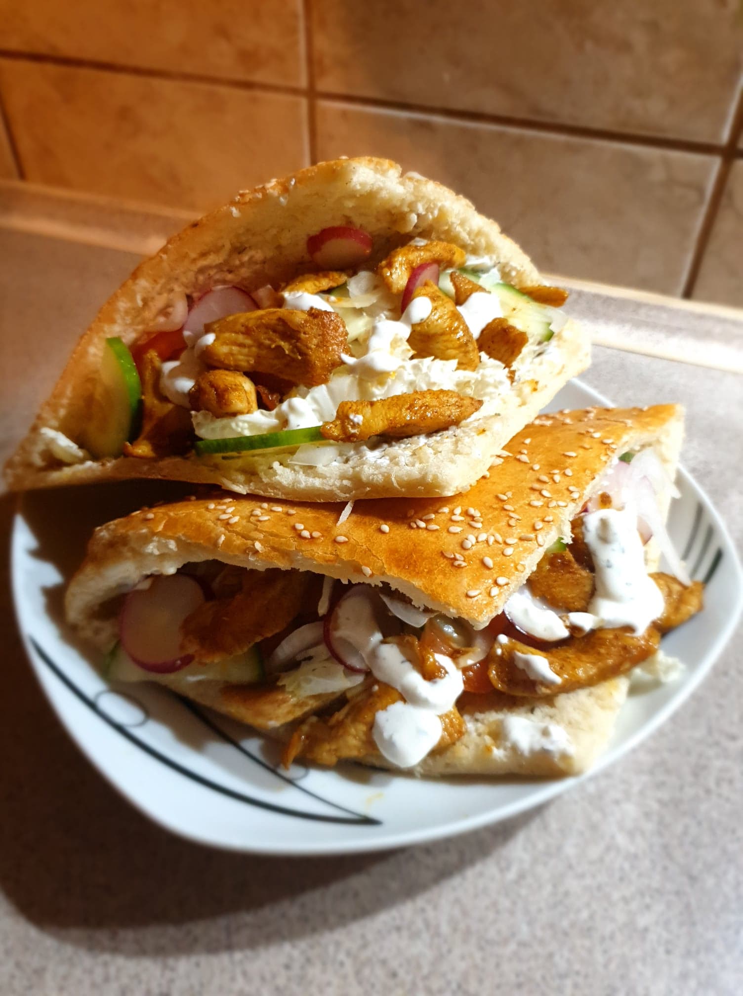 Domowy kebab w bułce