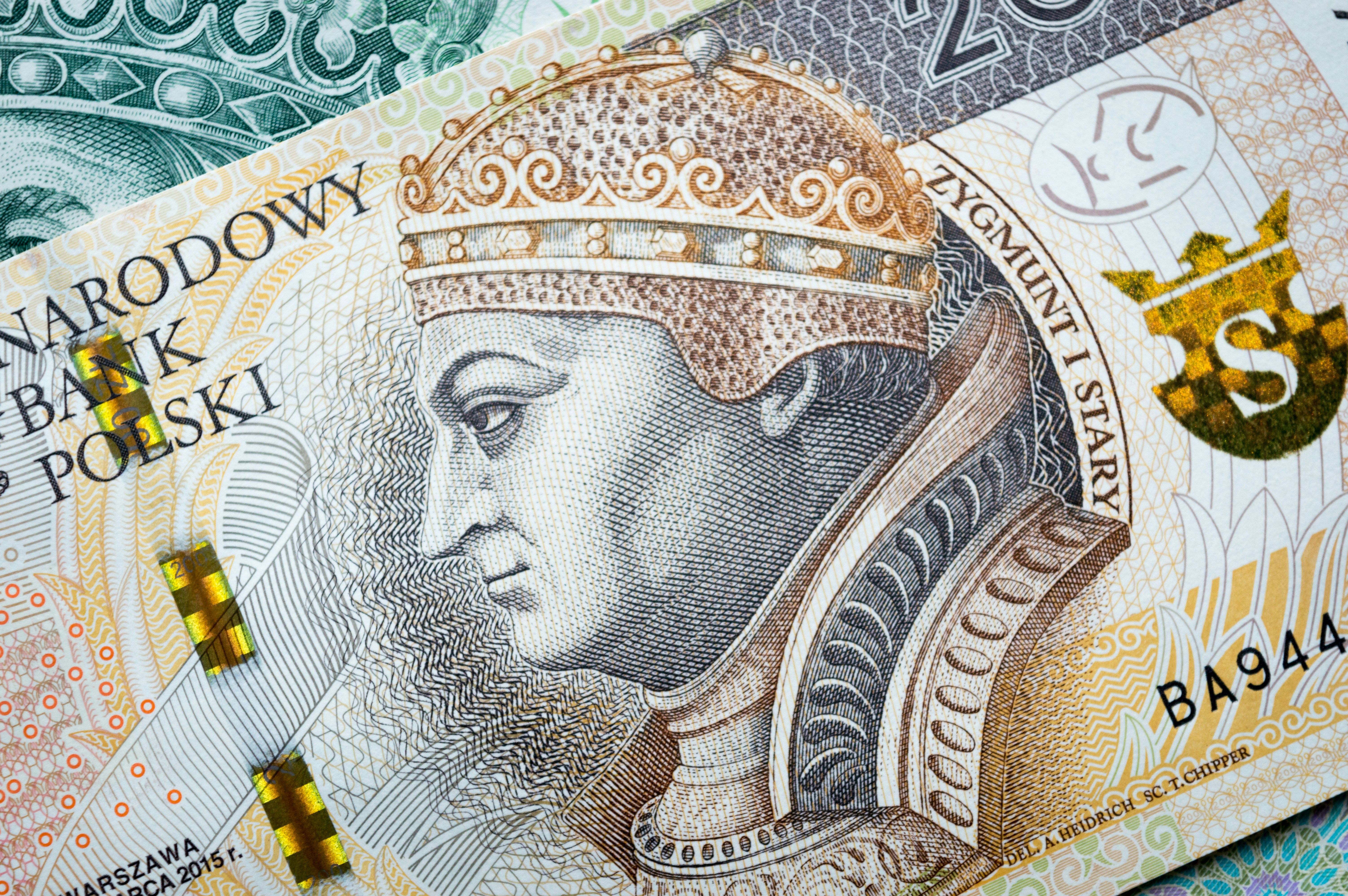 Kotecki otwiera drogę do cięcia stóp już w październiku 2025r.